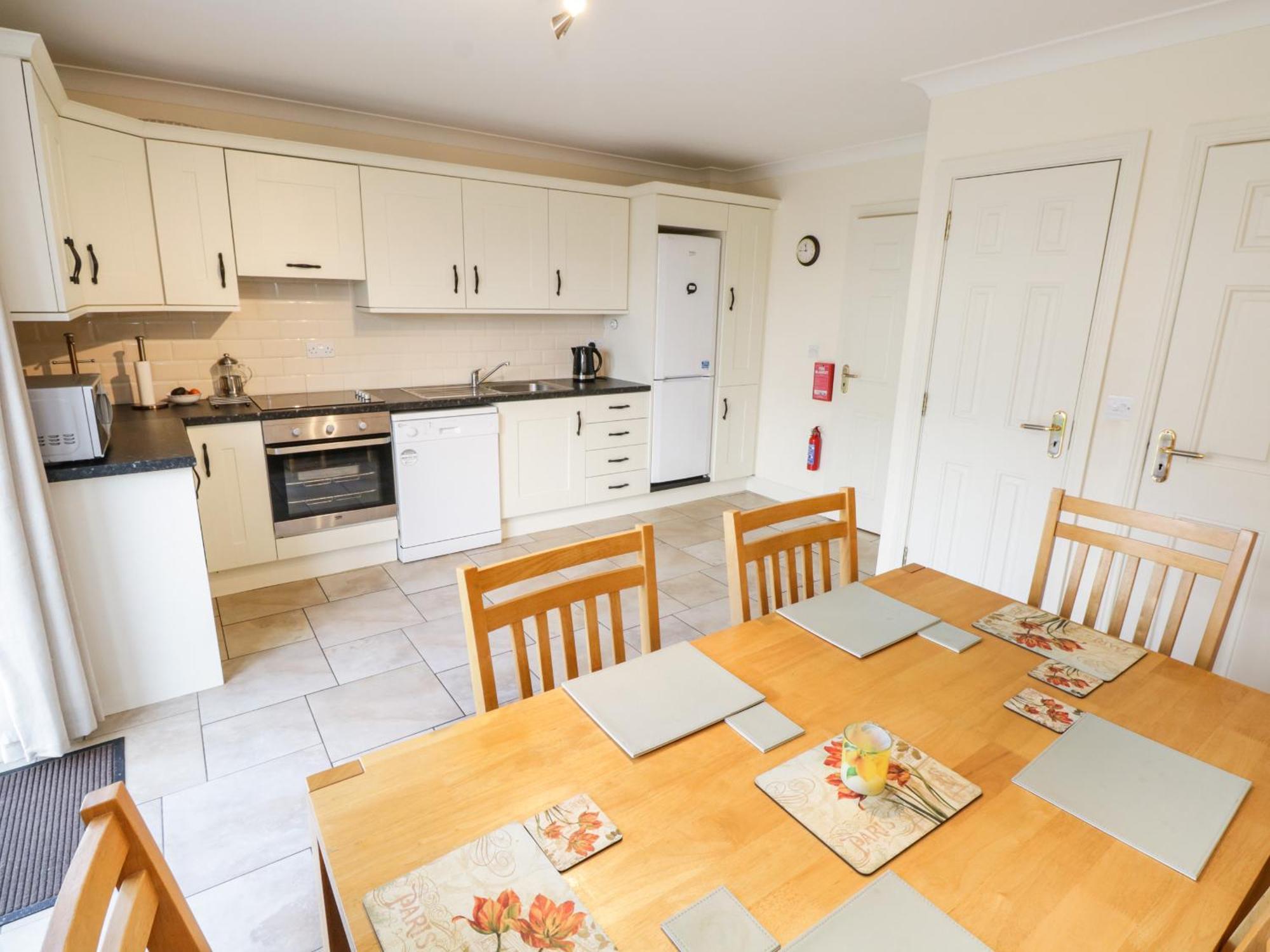 Sea Breeze Holiday Home Enniscrone Exterior photo